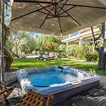 Tranquil Escape In Апартаменты *