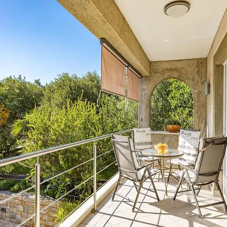 Tranquil Escape In Apartament *